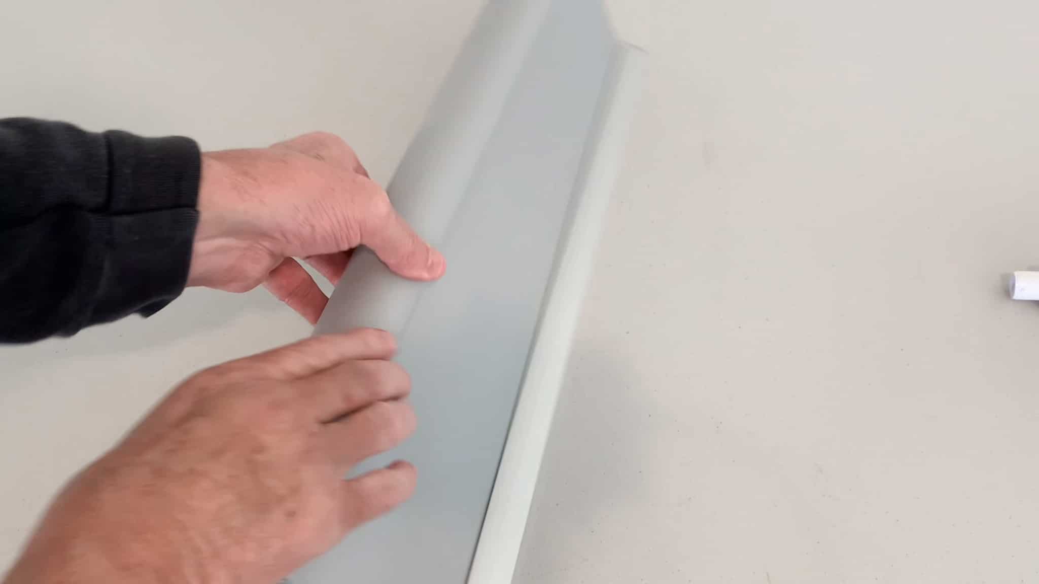 change builders range roller blind from front to back roll